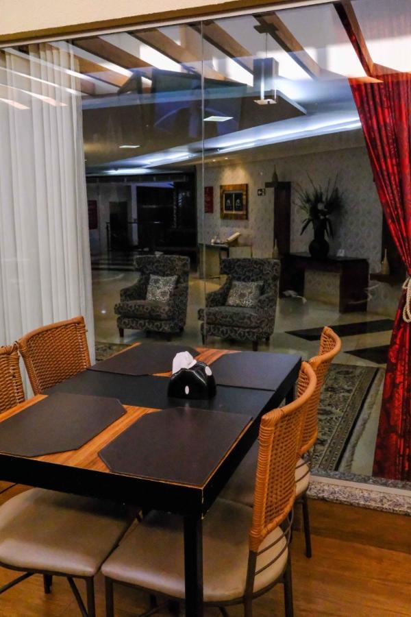 Goldmen Business Cianorte Hotel Bagian luar foto
